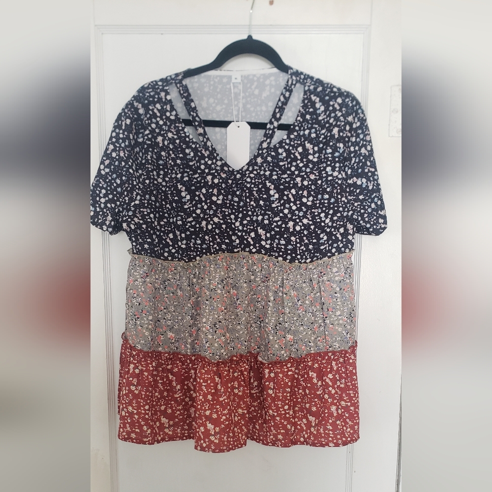 Floral Tiered Blouse in Black, Gray, and Red